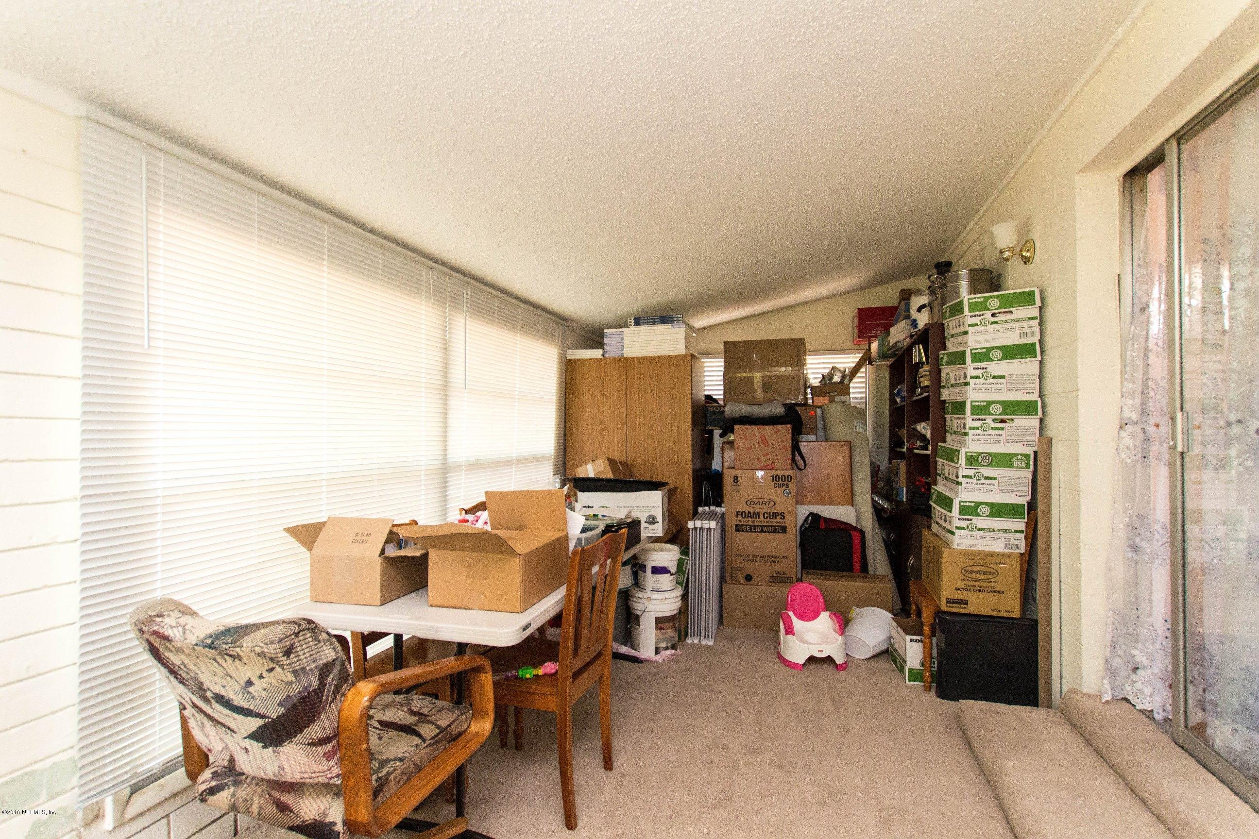7204 Stonehurst Road North Jacksonville, FL 32277 - Photo 8 of 26 Florida Room 2nd View
