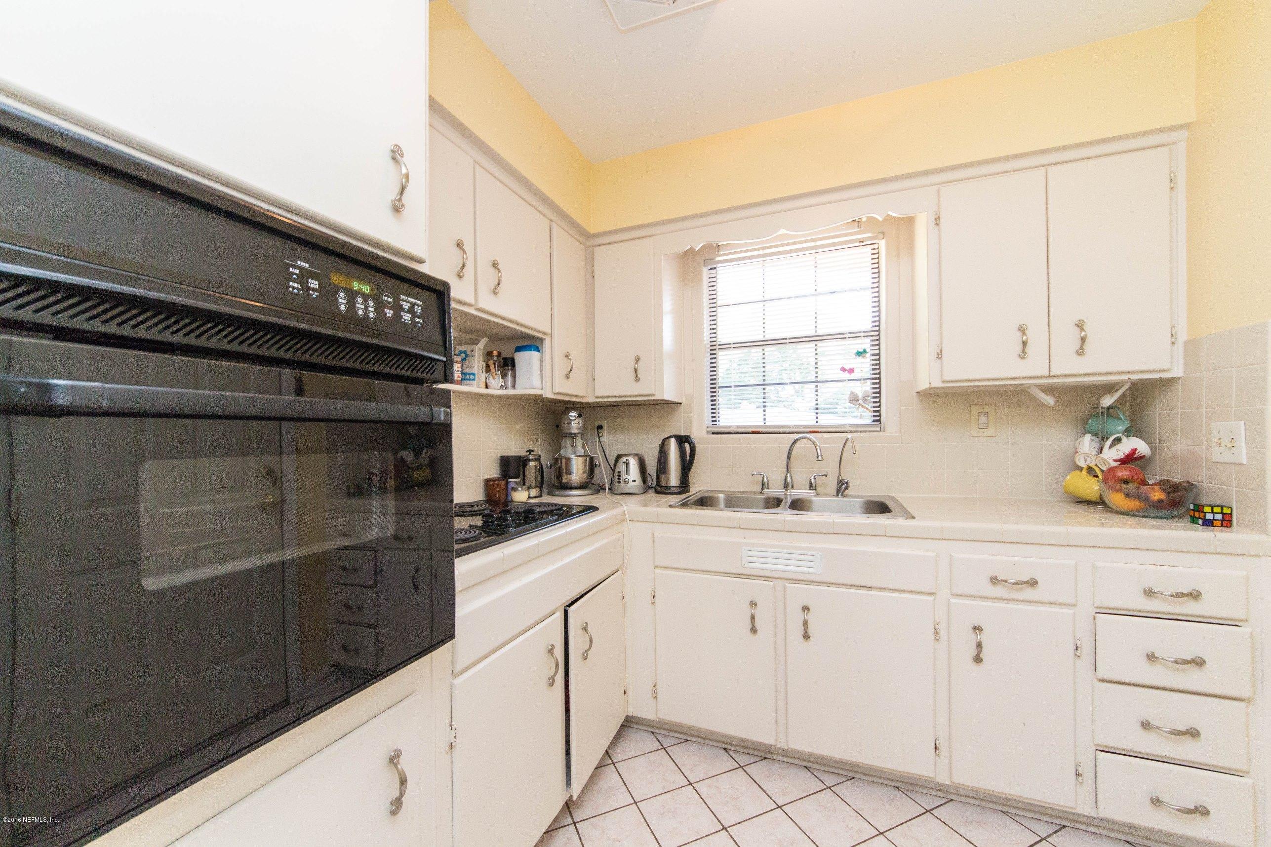 7204 Stonehurst Road North Jacksonville, FL 32277 - Photo 10 of 26 Kitchen View 2