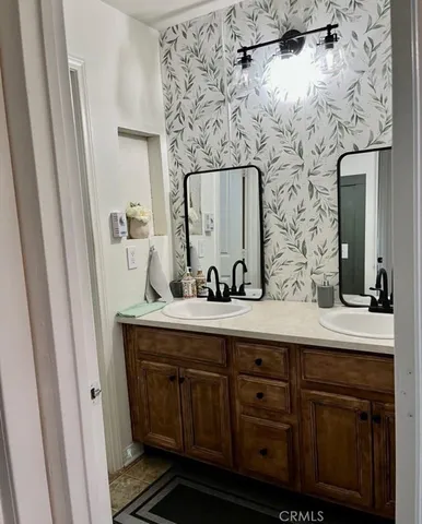 $4,000 | 31509 Tuberose Road, Murrieta, CA 92563