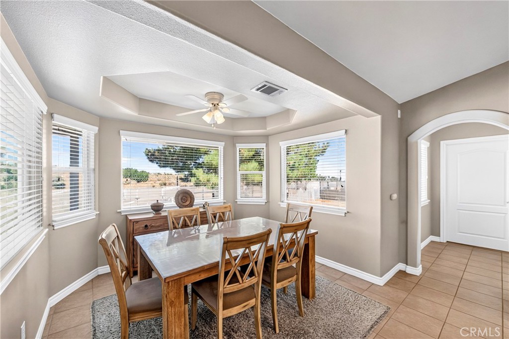 10624 Nugget Road Phelan, CA 92371 - Photo 33 of 70