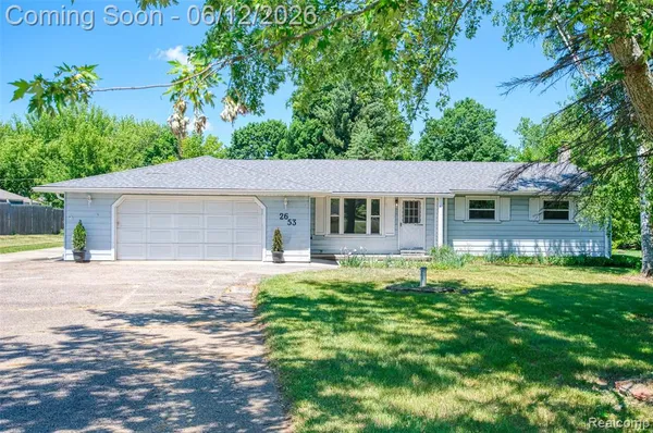 $229,900 | 2653 Porcupine Trail, Lapeer, MI 48446
