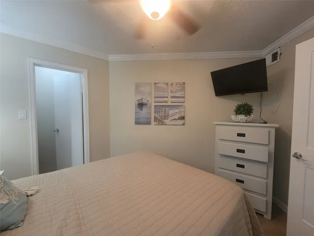 $1,400 | 6300 Seawall Boulevard, Unit 3121, Galveston, TX 77551