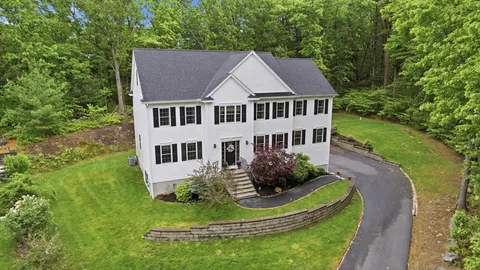 $1,538,000 | 4 Murray Hill Circle, Wilmington, MA 01887