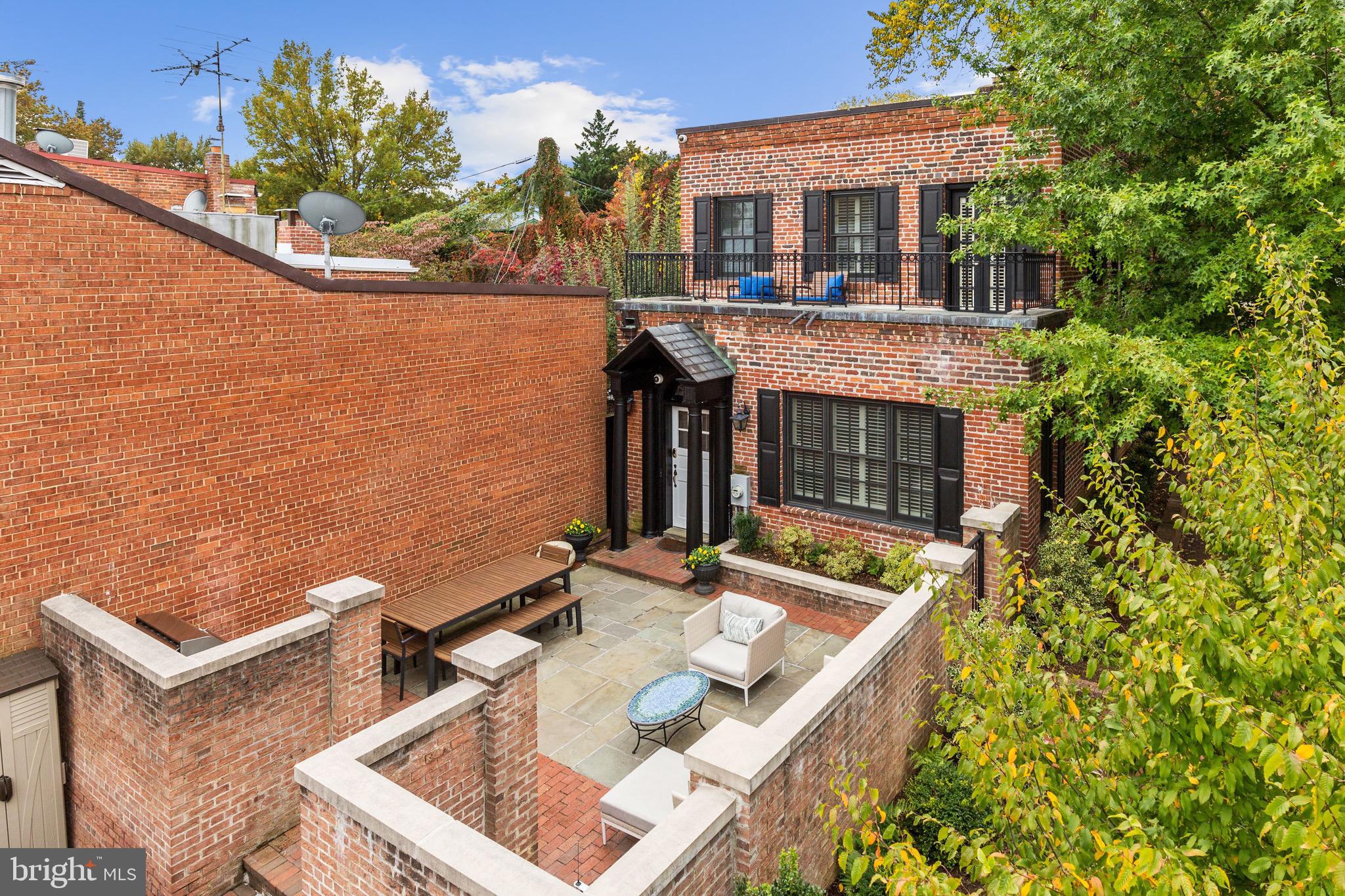 3300 Q Street Northwest Washington, DC 20007 - Photo 3 of 35 3300 Q Street NW