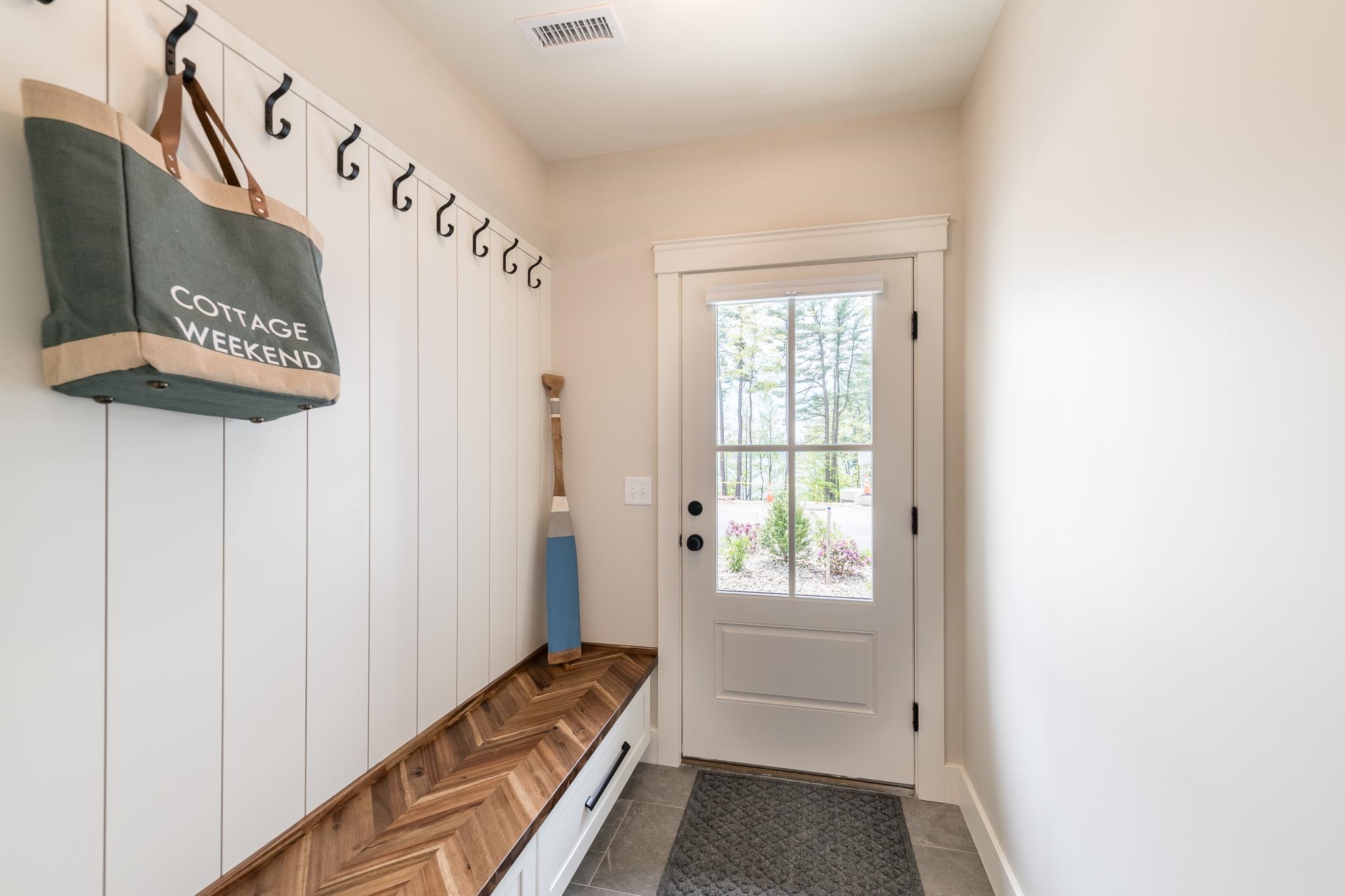 60 White Oaks Road, Unit 23 Laconia, NH 03246 - Photo 5 of 56