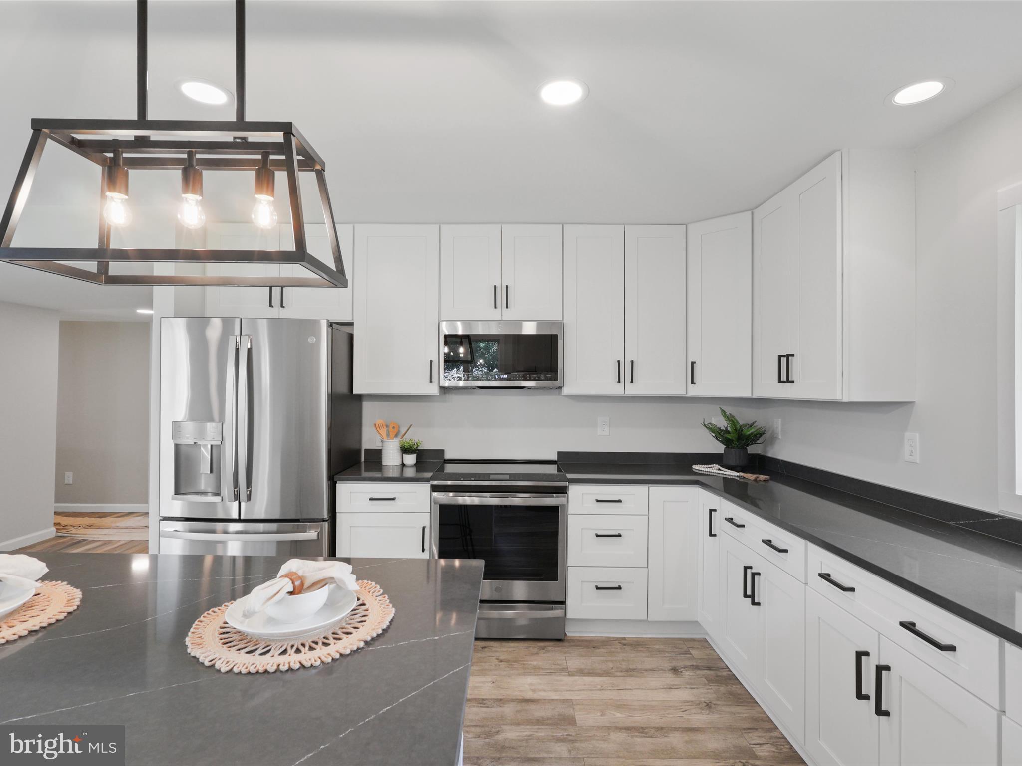 9012 Horton Road Laurel, MD 20708 - Photo 11 of 43 Eat In Kitchen