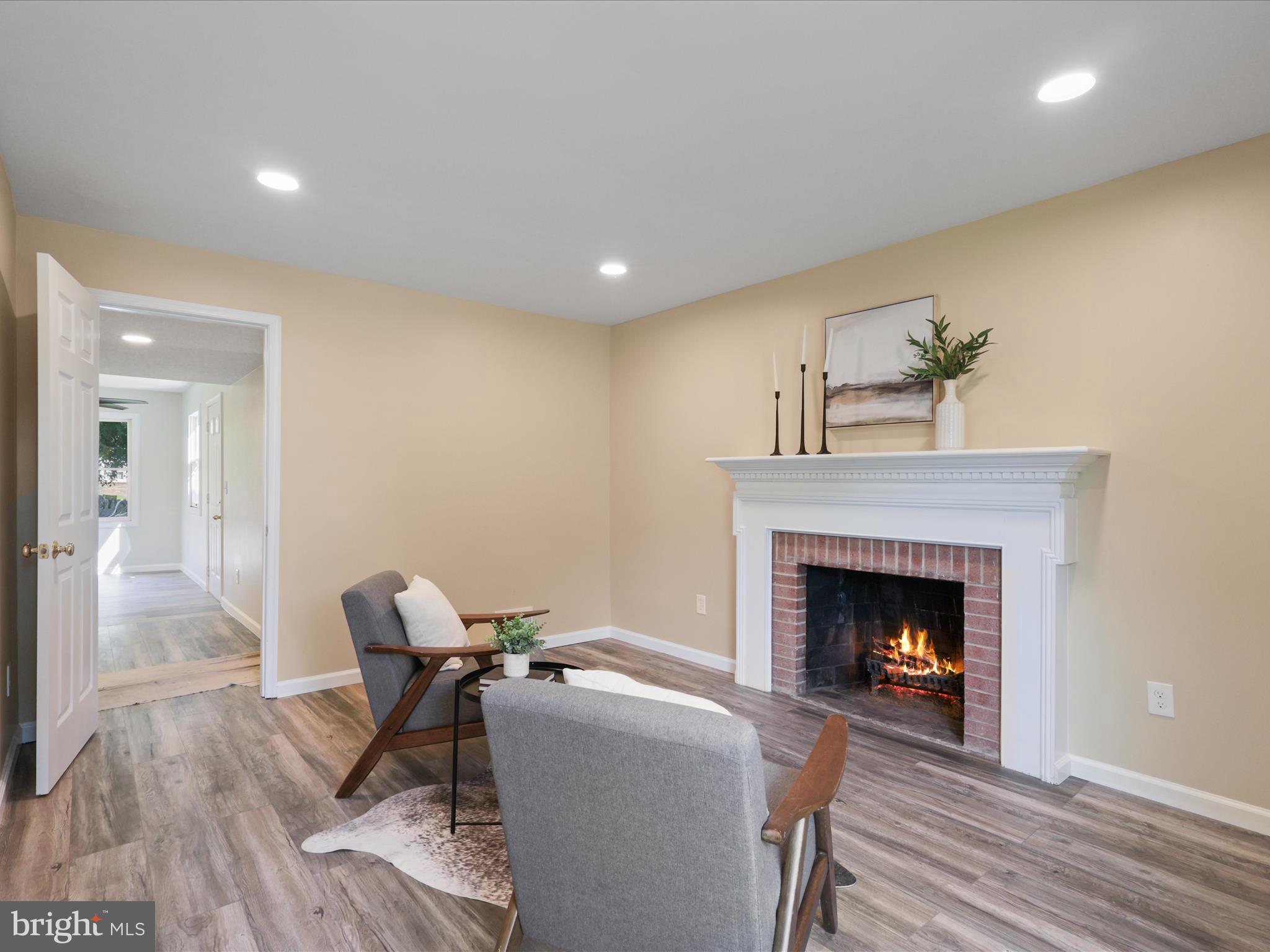 9012 Horton Road Laurel, MD 20708 - Photo 14 of 43 Family Room