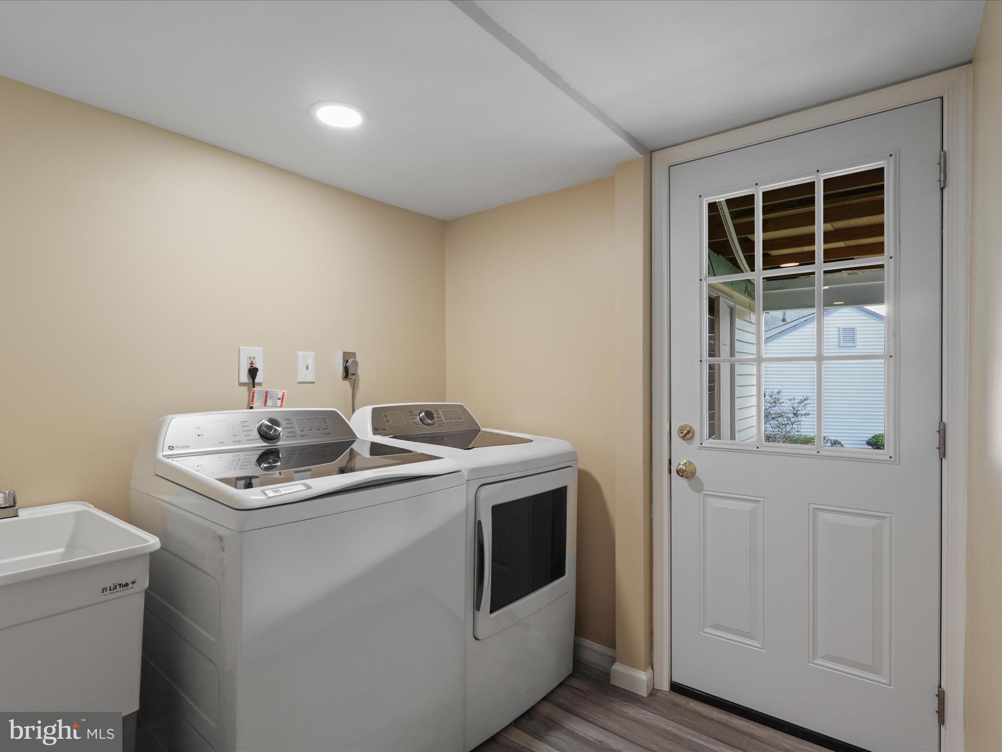 9012 Horton Road Laurel, MD 20708 - Photo 29 of 43 Laundry