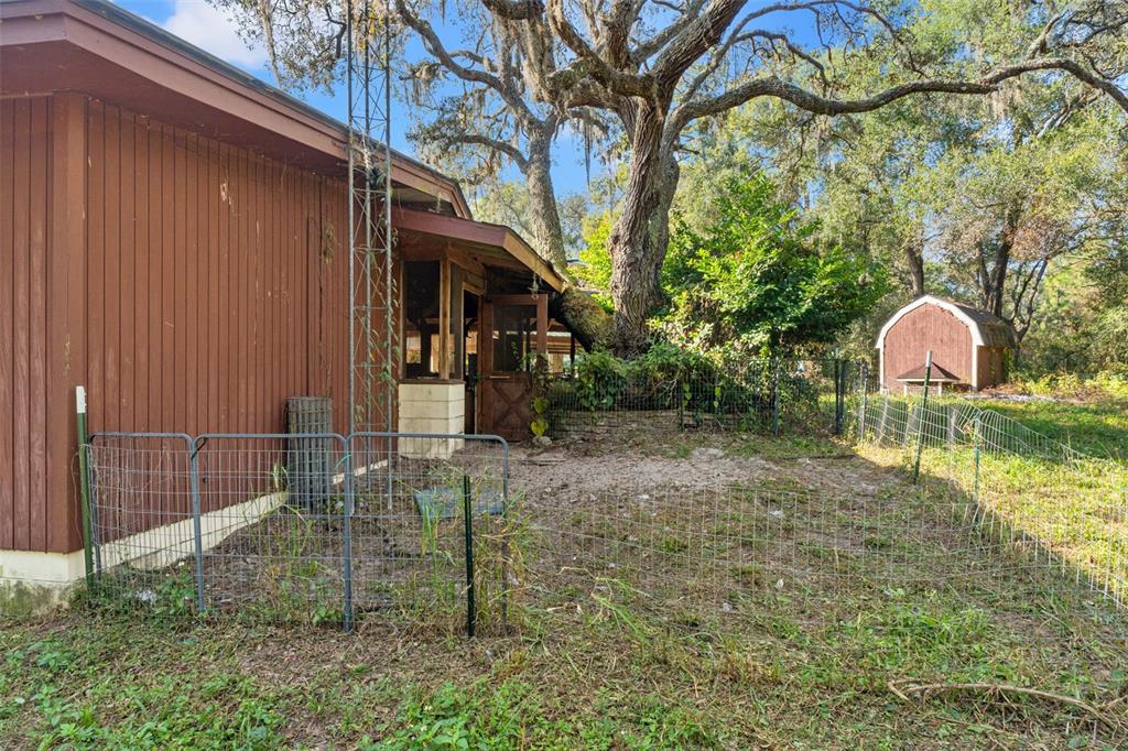 4877 Merlin Circle Dade City, FL 33523 - Photo 48 of 79