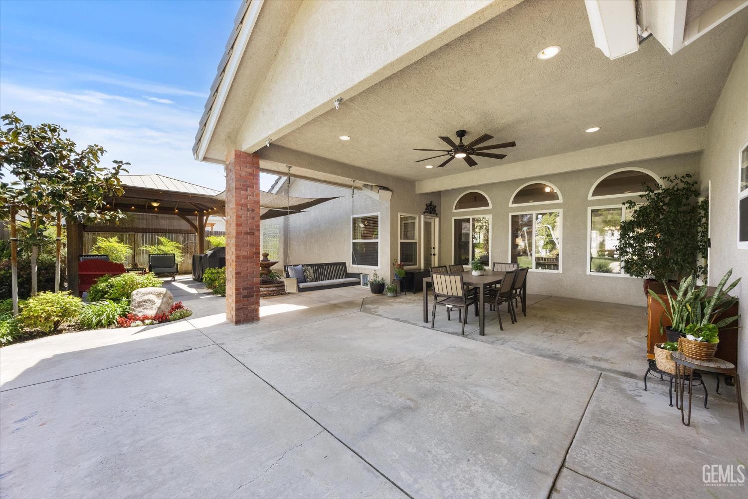 Undisclosed Address Bakersfield, CA 93314 - Photo 43 of 58 a view of a lobby with furniture and floor to ceiling window