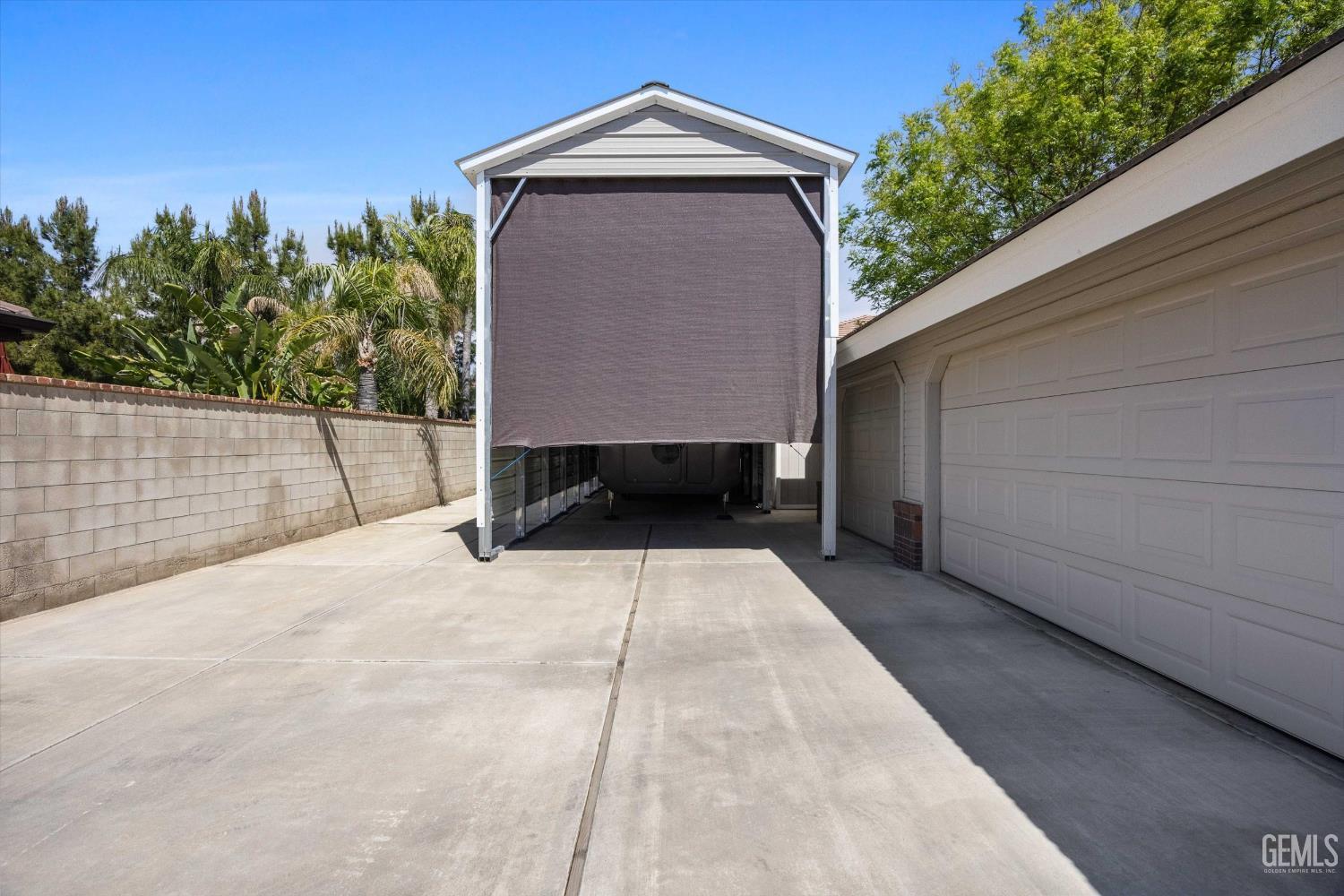 Undisclosed Address Bakersfield, CA 93314 - Photo 52 of 58 a view of backyard of house