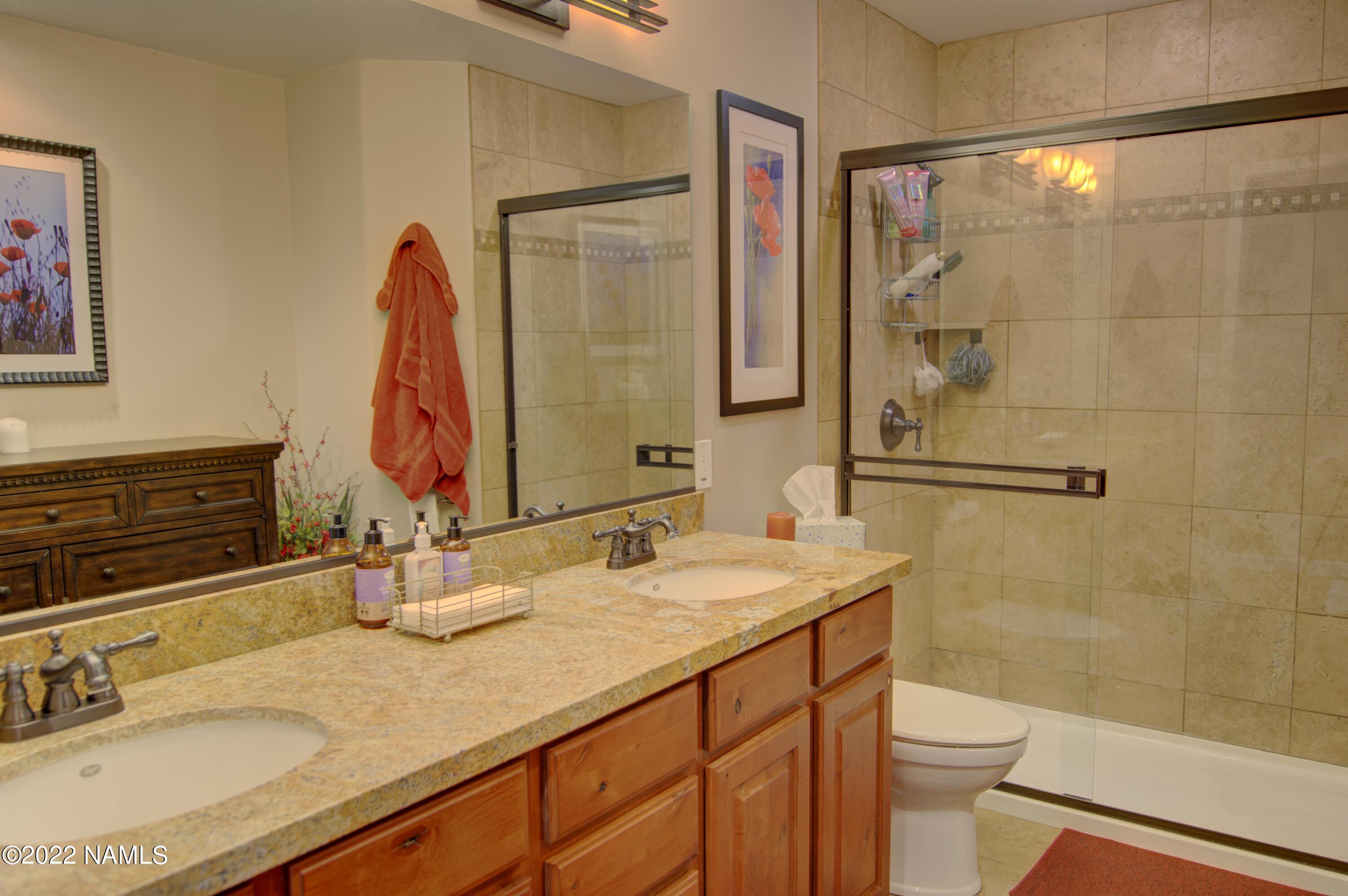 5400 Lindsey Road Flagstaff, AZ 86004 - Photo 21 of 34 Full Bath
