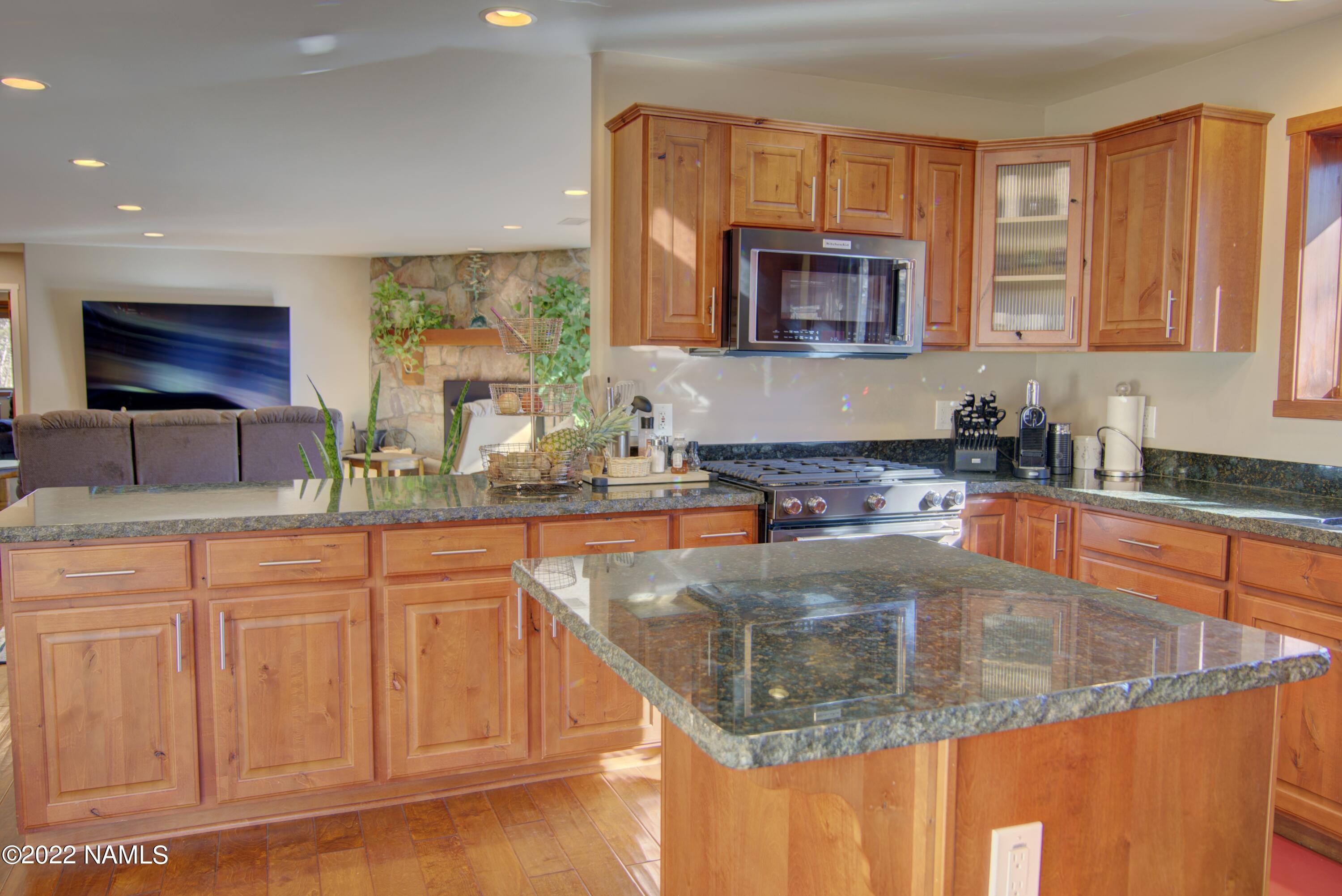 5400 Lindsey Road Flagstaff, AZ 86004 - Photo 8 of 34 Kitchen