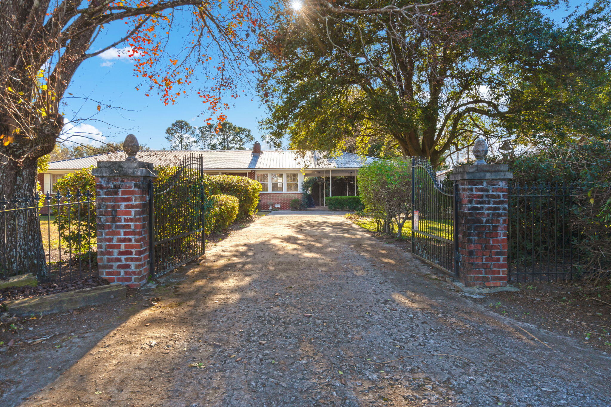 113 Sandy Branch Road St. George, SC 29477 - Photo 4 of 41 4