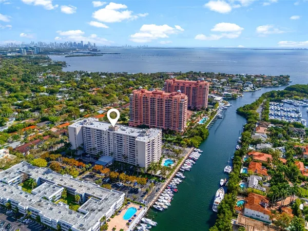 $2,900 | 90 Edgewater Drive, Unit 1216, Coral Gables, FL 33133