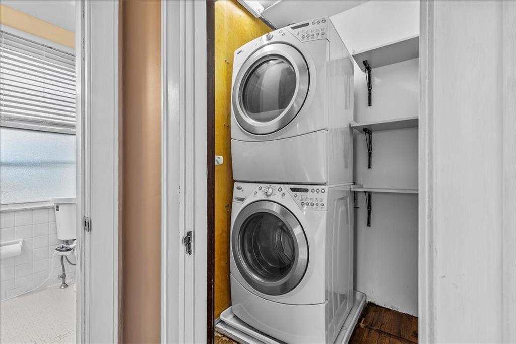 6449 Landview Road Pittsburgh, PA 15217 - Photo 25 of 36 Laundry Facilities located on Upper Floor
