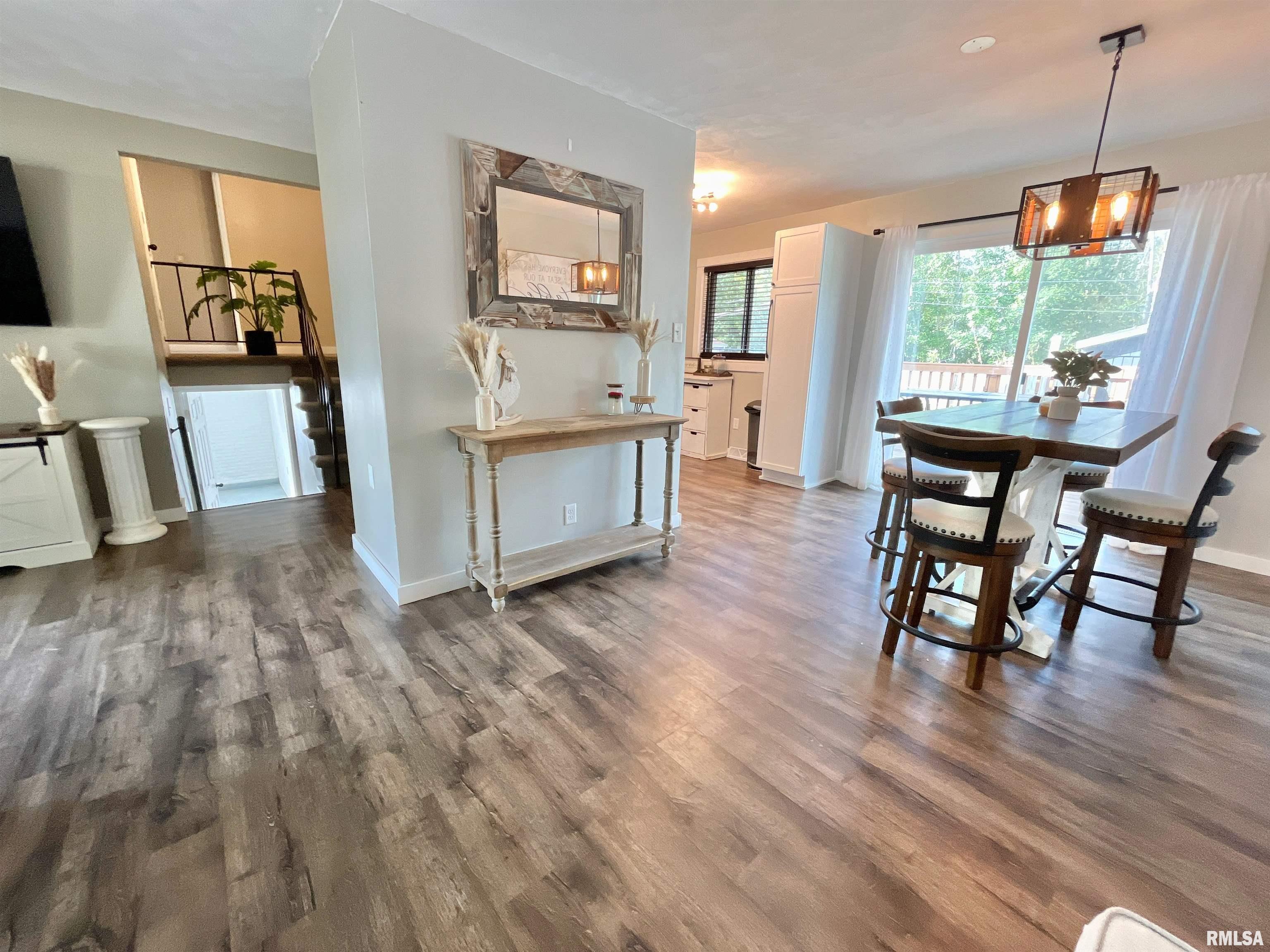 819 9th Street Colona, IL 61241 - Photo 9 of 28 Gallery Image 9