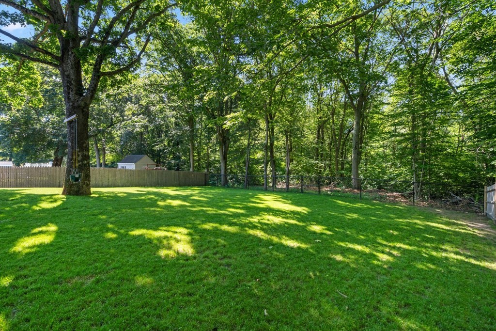 34 West Vanston Road Stoughton, MA 02072 - Photo 19 of 22