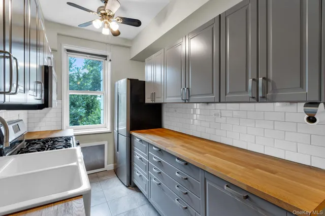 $287,000 | 2465 Palisade Avenue, Unit 1J | Spuyten Duyvil