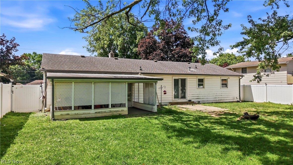 382 Ridgefield Avenue Youngstown, OH 44512 - Photo 26 of 29
