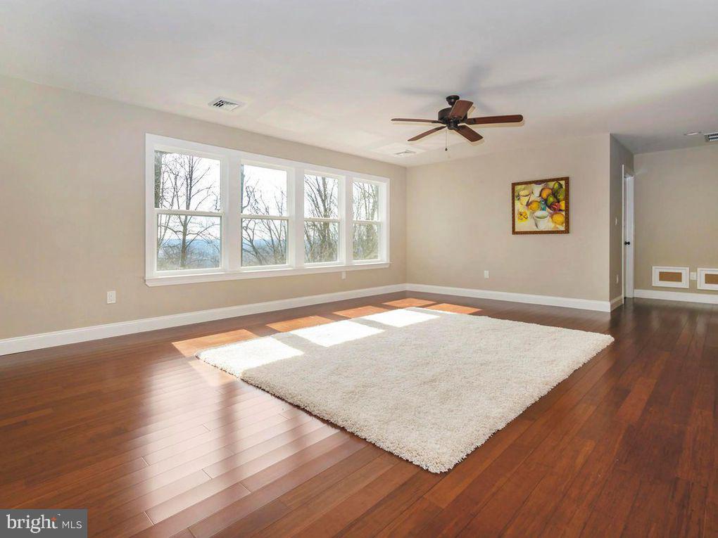 1025 North Ridge Road Perkasie, PA 18944 - Photo 14 of 21 Master Bedroom