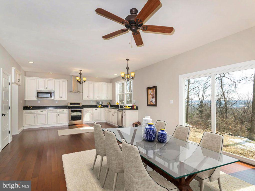1025 North Ridge Road Perkasie, PA 18944 - Photo 5 of 21 Breakfast Room