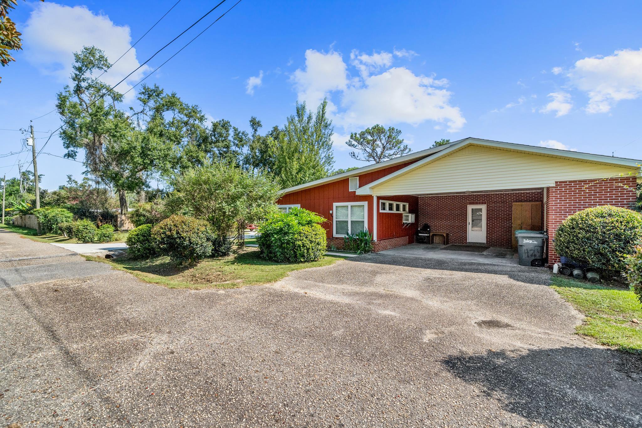 420 West Verbena Avenue Foley, AL 36535 - Photo 7 of 26
