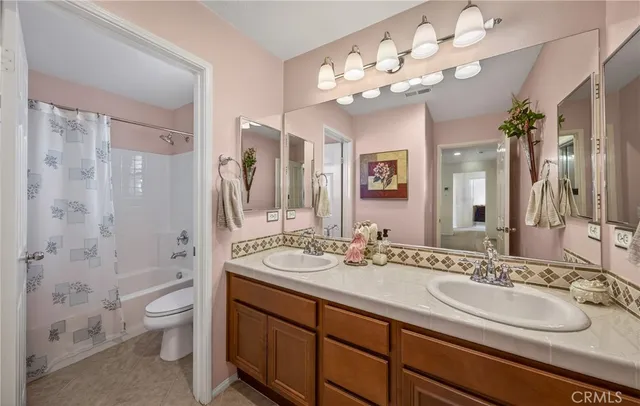 $715,000 | 33985 Oro Fino Court, Yucaipa, CA 92399