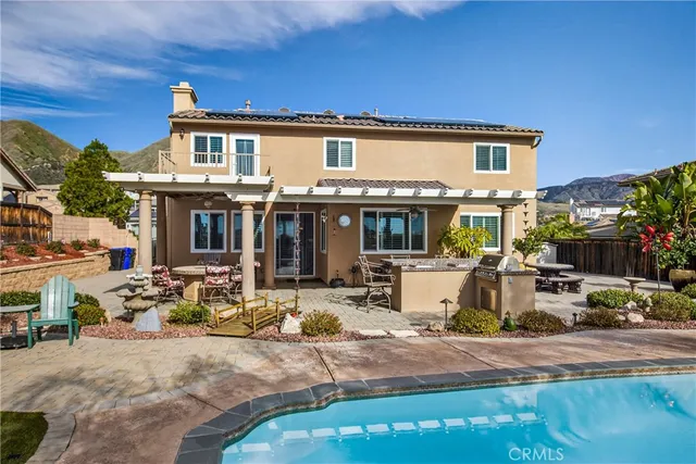 $715,000 | 33985 Oro Fino Court, Yucaipa, CA 92399