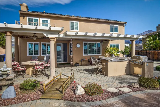 $715,000 | 33985 Oro Fino Court, Yucaipa, CA 92399