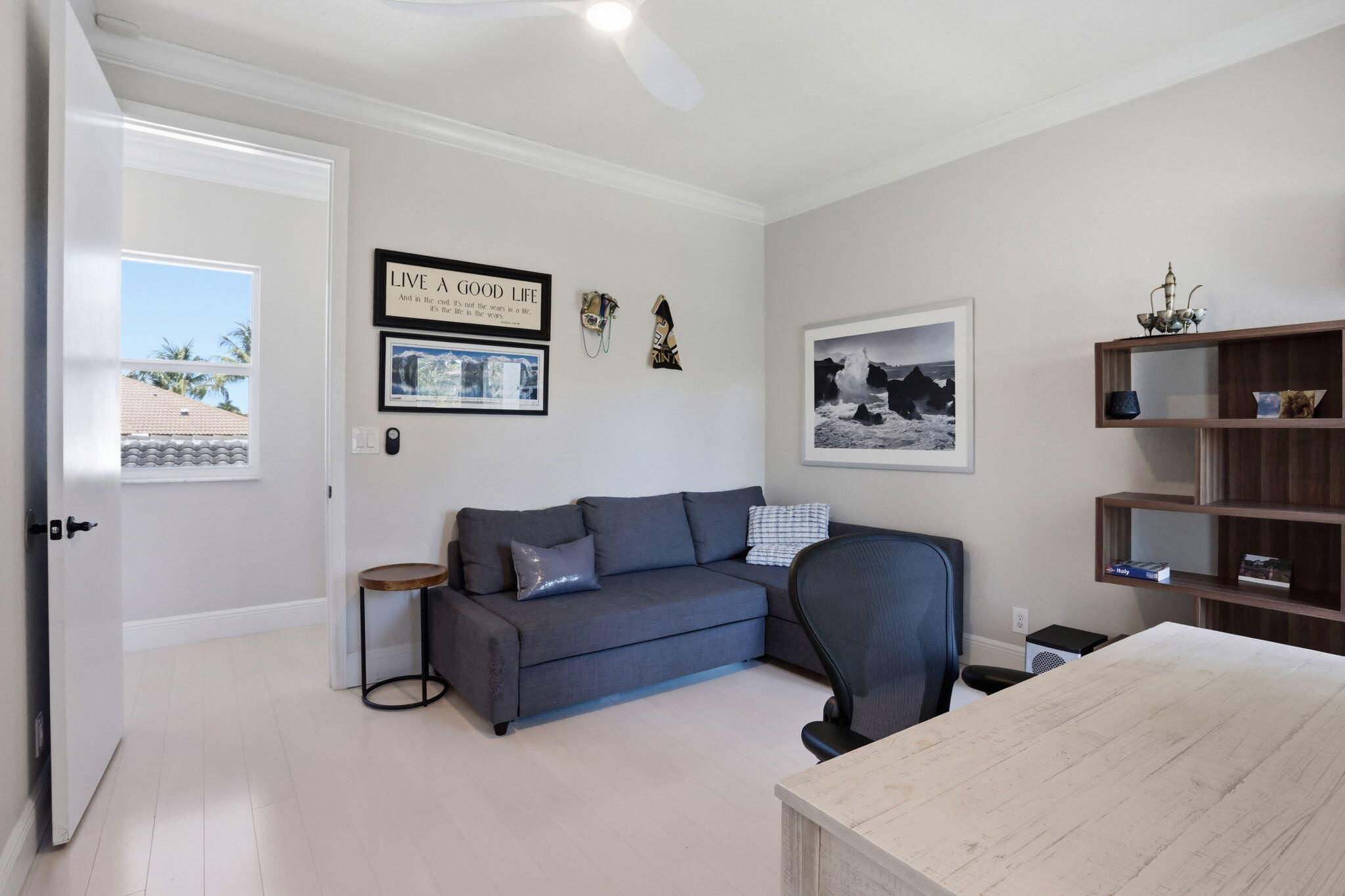 375 Southwest 16th Street Boca Raton, FL 33432 - Photo 31 of 42 a living room with furniture
