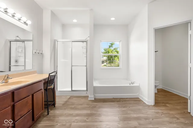 $429,900 | 8607 Redditch Drive, Avon, IN 46123