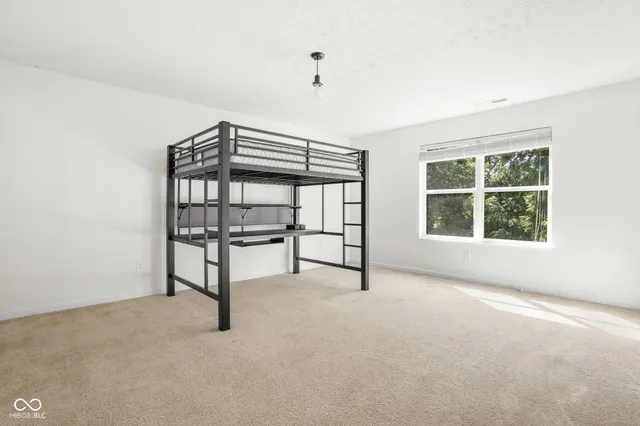 $429,900 | 8607 Redditch Drive, Avon, IN 46123