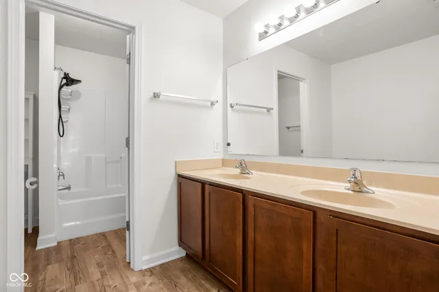 $429,900 | 8607 Redditch Drive, Avon, IN 46123