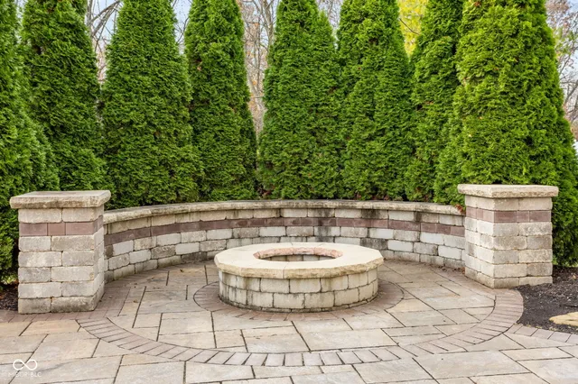 $429,900 | 8607 Redditch Drive, Avon, IN 46123