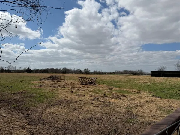 $441,330 | 5793 County Road 4062, Scurry, TX 75158