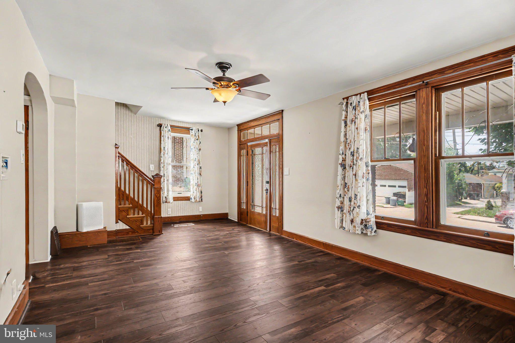 317 East Hanover Street Hanover, PA 17331 - Photo 6 of 41