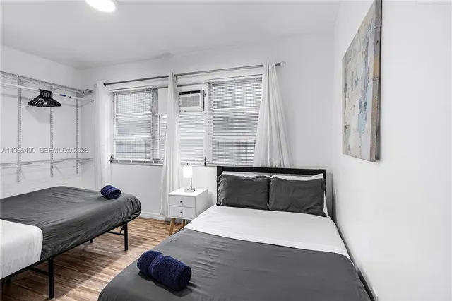 $3,400 | 977 Southwest 10th Street, Unit 927, Miami, FL 33130