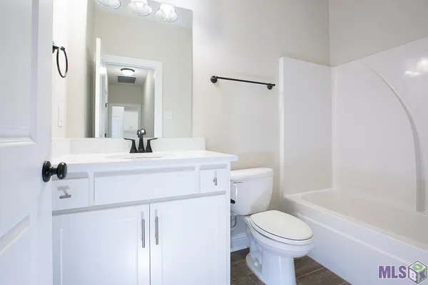$2,550 | 713 Elliston Drive, Gonzales, LA 70737