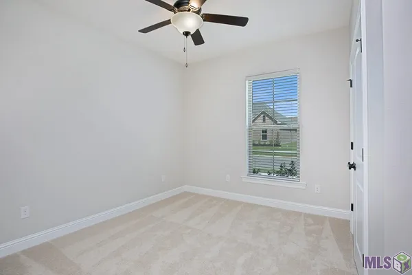 $2,550 | 713 Elliston Drive, Gonzales, LA 70737