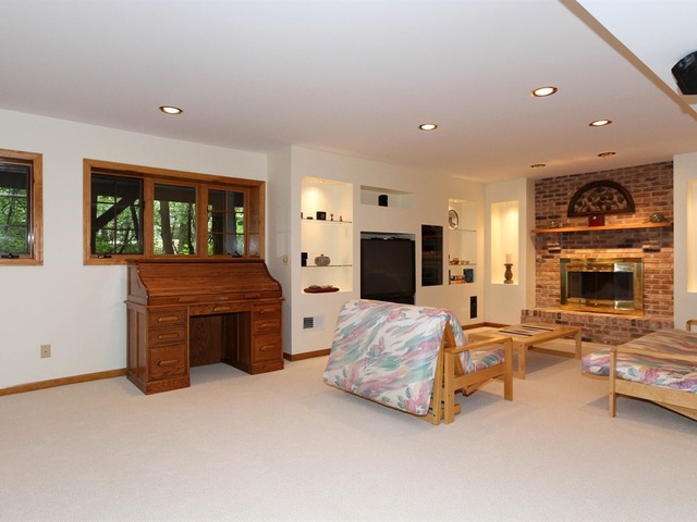 275 Rugby Road North Barrington, IL 60010 - Photo 13 of 25