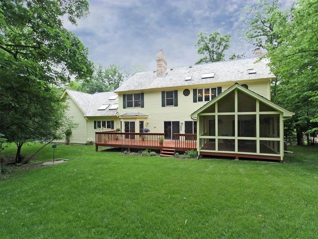 275 Rugby Road North Barrington, IL 60010 - Photo 23 of 25