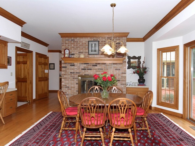 275 Rugby Road North Barrington, IL 60010 - Photo 9 of 25