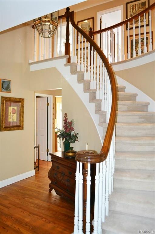 1708 Old Homestead Drive Rochester Hills, MI 48306 - Photo 4 of 55