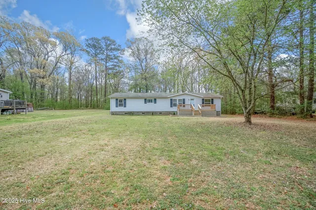 $215,000 | 129 Angler's Cove Road, Hertford, NC 27944