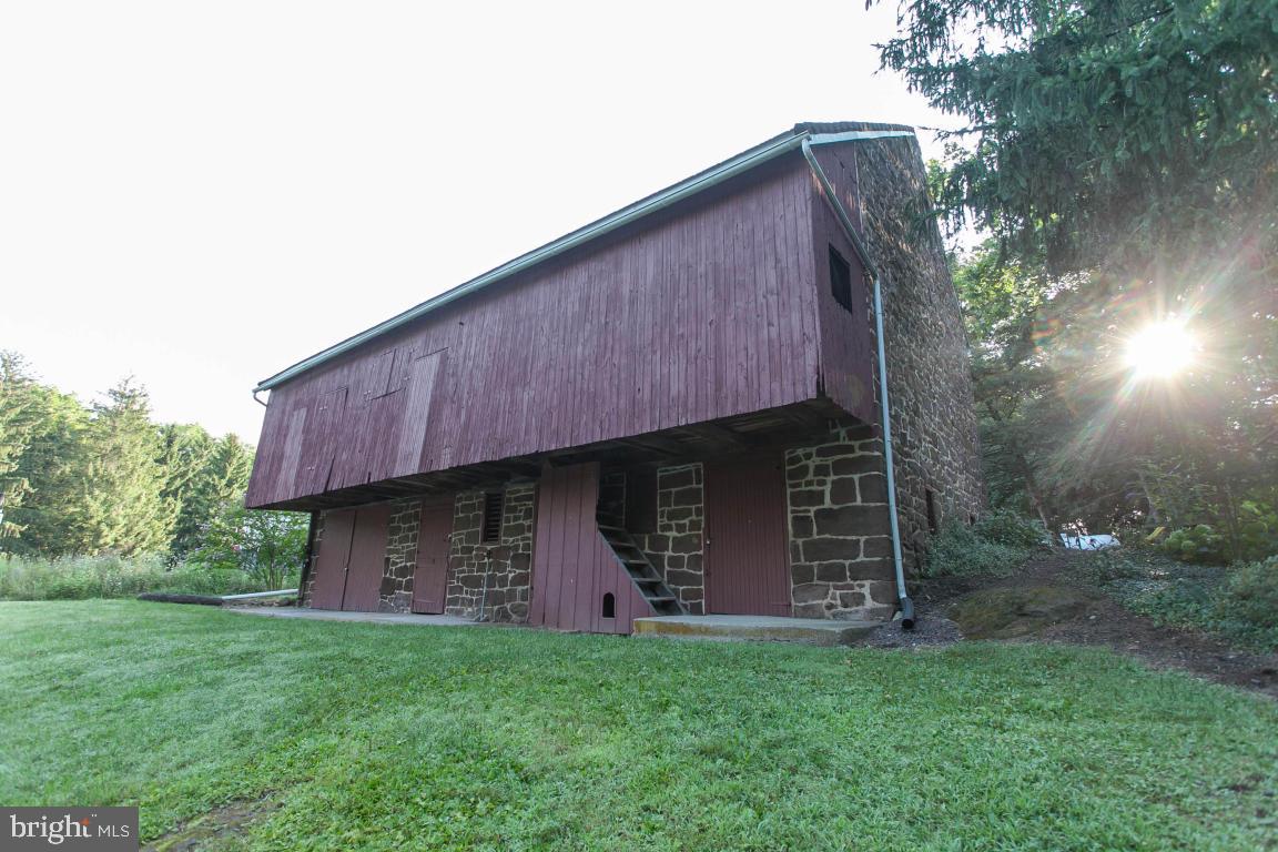 246 Michters Road Newmanstown, PA 17073 - Photo 11 of 45 Gallery Image 11
