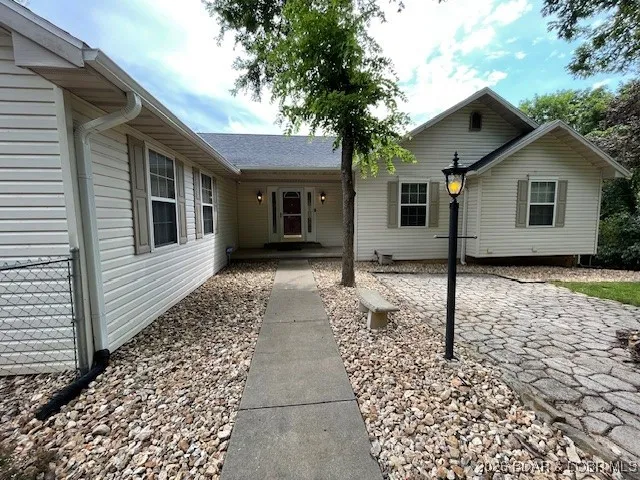 $625,000 | 165 Lake Shadow Road, Sunrise Beach, MO 65079