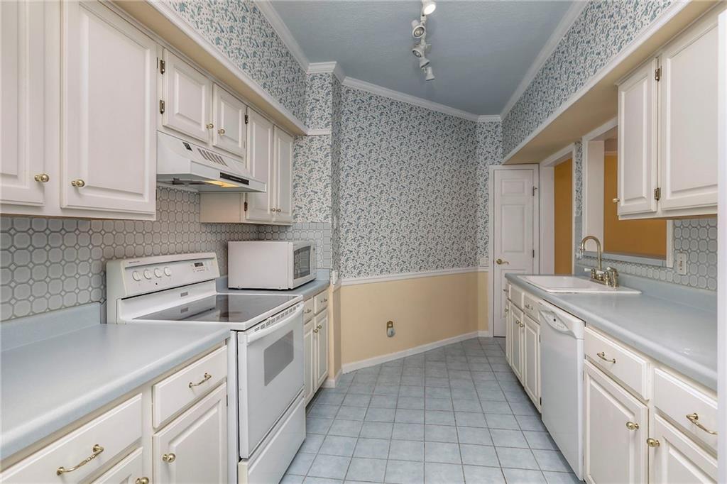 17800 Bolger Road, Unit 147 Independence, MO 64055 - Photo 7 of 29