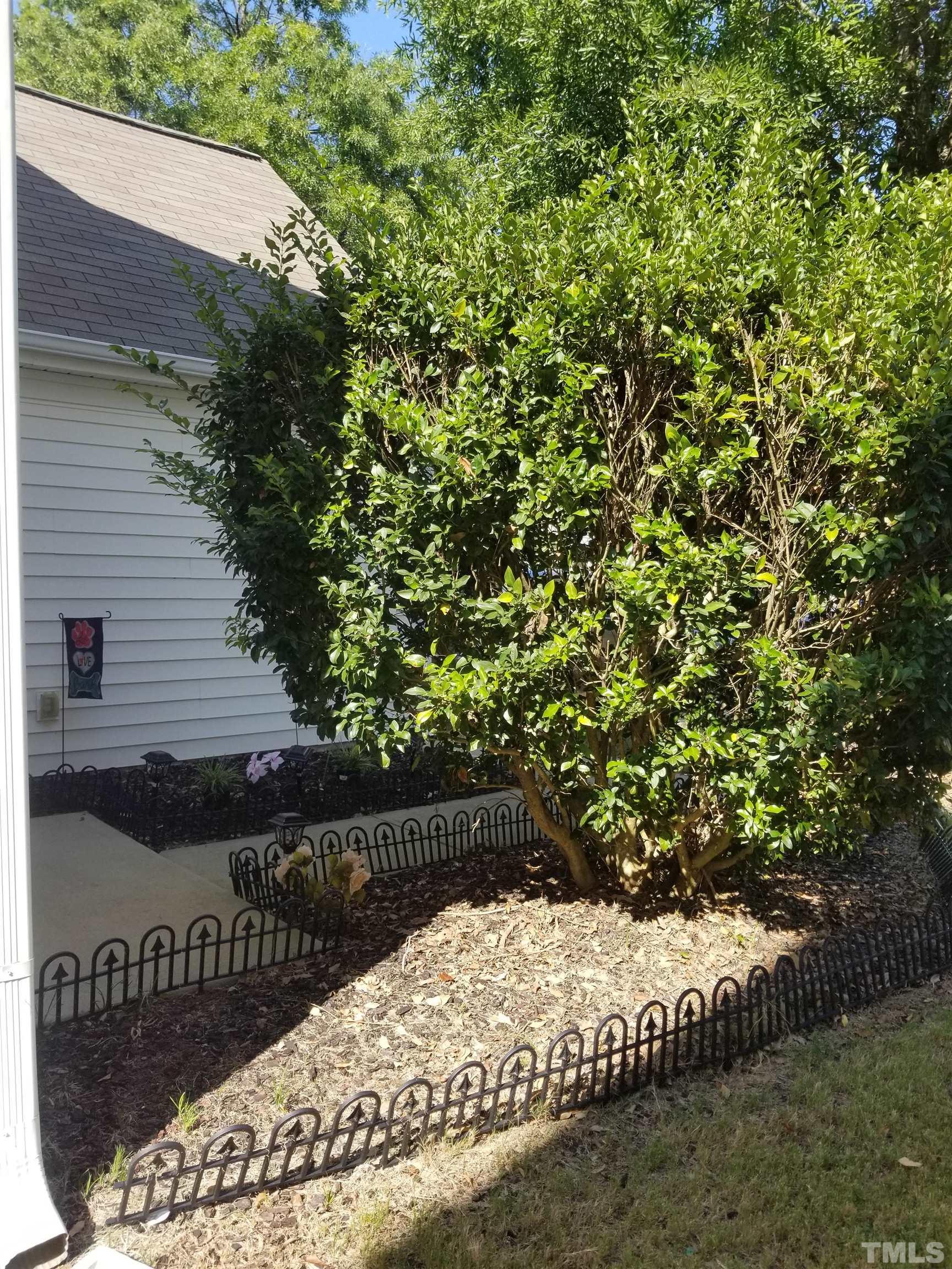 2035 Groundwater Place Raleigh, NC 27610 - Photo 2 of 11 Gallery Image 2