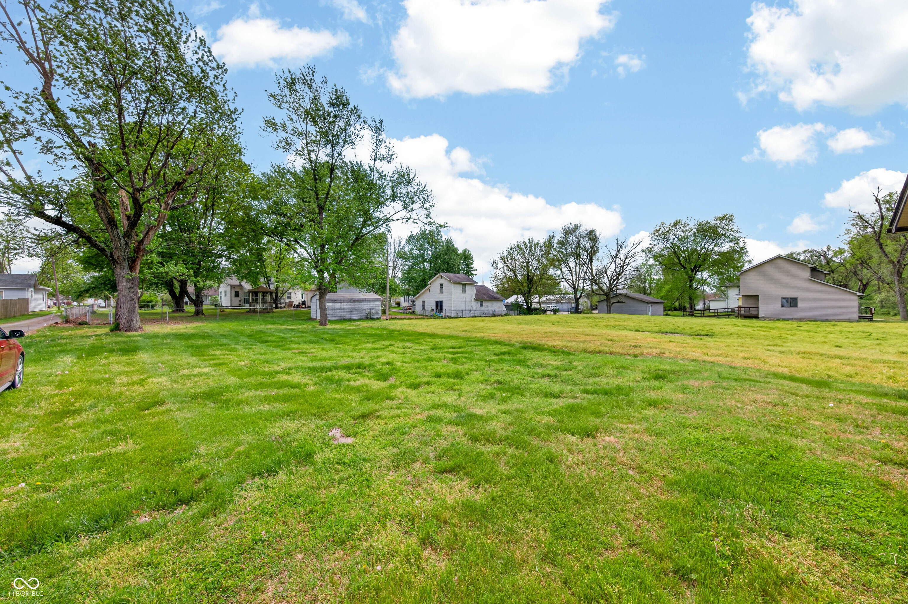 2115 Irwin Drive Columbus, IN 47201 - Photo 61 of 75